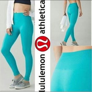 Lululemon exercise leggings 🧘‍♀️